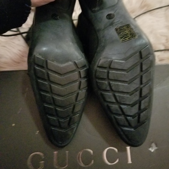 Gucci black suede ankle boots lined with rabbit fur (VERY RARE!) - Picture 2 of 8